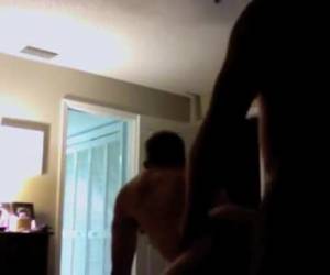 De lekkerste homo is de bitch van twee dikke gay mannen in dit filmpje van een amateur homo trio. Group & Gangbang , Amateur homo trio