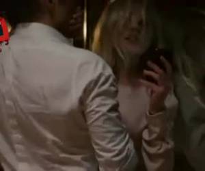 Sexy Kirsten Dunst word tegen de muur omhoog geneukt.